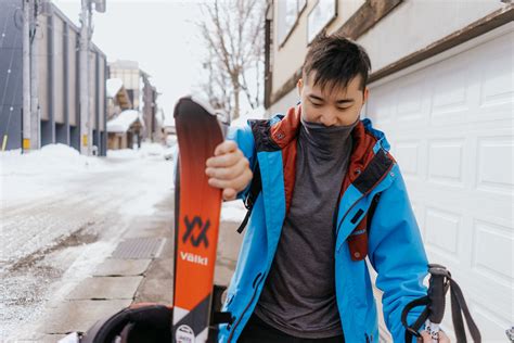 香港哪裏有販售滑雪用品：深入探究香港的滑雪文化及购物胜地